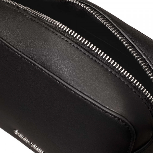 sac-a-bandouliere-pour-appareil-photo-must