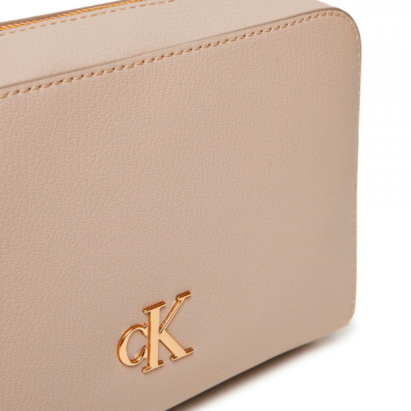 bolso-minimal-monogram
