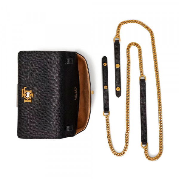 sac-bandouliere-en-cuir-texture