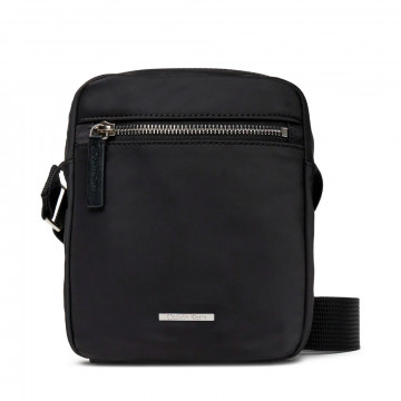 sleek-nylon-reporter-shoulder-bag