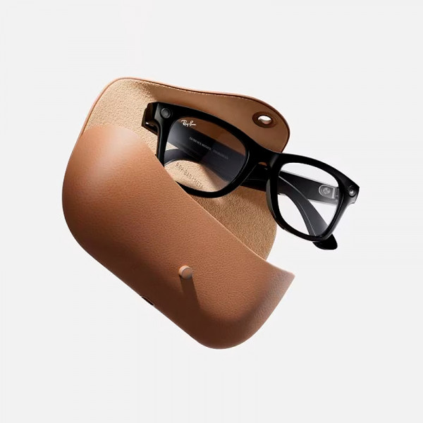 occhiali-da-sole-meta-wayfarer
