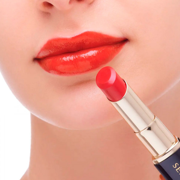 lasting-plump-lipstick