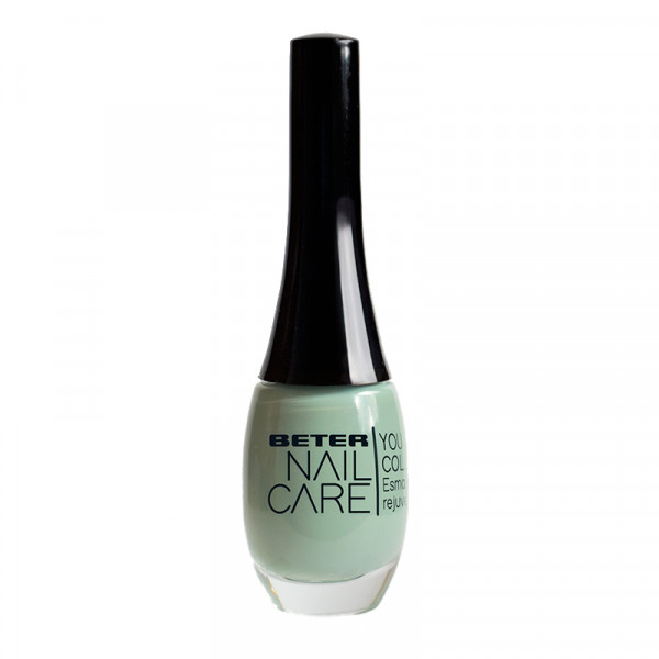 youth-color-farbiger-nagellack-tortening-behandlung