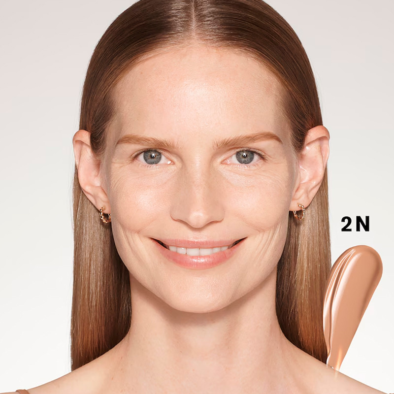 Estée Lauder Futurist Soft Touch Brightening Skincealer Concealer corrector 6 ml 2N – imagen 2