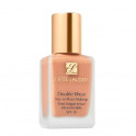 Double Wear Stay-In-Place Matte
Long-lasting makeup base
